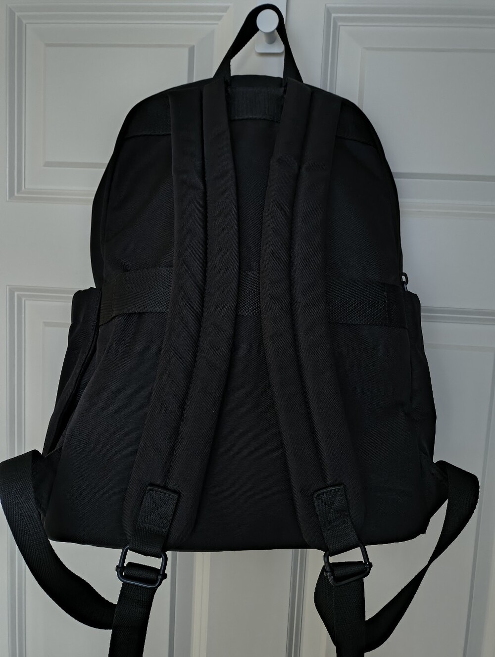Beis Classic Backpack - Picture 5 of 8